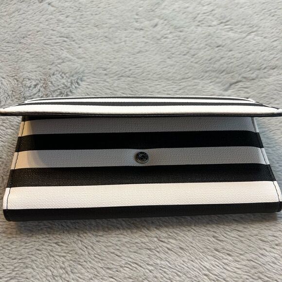 Kut from the Kloth Black & White Stripe Three Fold Long Wallet - Picture 2 of 10